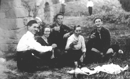 Winkler Antal Schmiedt Katalin s Kisgti Flpn amerikai rokonokkal 1930-as vek.jpg