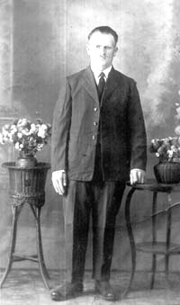 Karajz Lszl 1927 vil.jpg